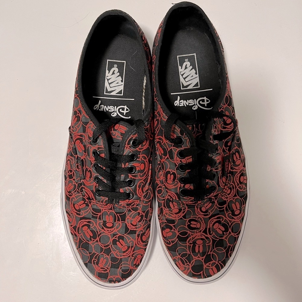 Vans x Disney Authentic Mickey Mouse Black Red Checkerboard Checker size 10.5